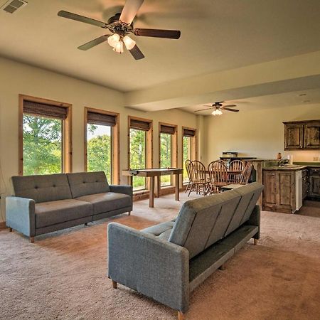 Spacious Log Cabin With Fire Pit And Game Room! Eureka Springs Eksteriør bilde